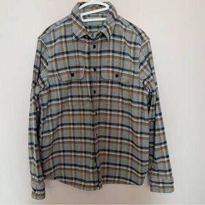 Everlane men’s The Heavyweight Overshirt plaid button up shacket
